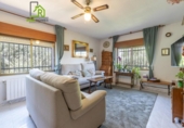 Chalet independiente con terreno en venta en la España, Gójar, ref: TR414656 foto