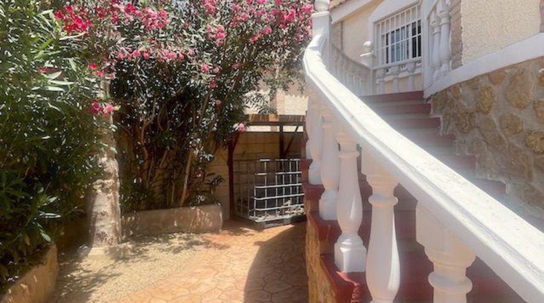 Alicante - Monforte del Cid - 470m2