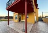 Chalet independiente con terreno en venta en la España, Bollullos de la Mitación, ref: TR414662 foto