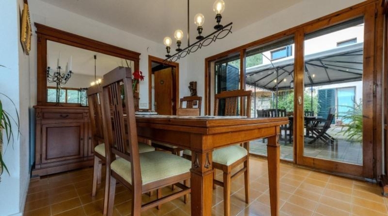 Барселона - Castellar del Vallès - 2158m2