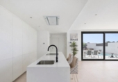 Chalet independiente con terreno en venta en la España, Los Alcázares, ref: TR401968 foto