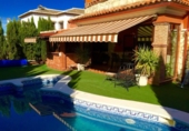 Chalet independiente con terreno en venta en la España, Antequera, ref: TR414670 foto