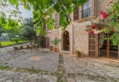 Chalet independiente con terreno en venta en la España, Vilafranca de Bonany, ref: TR180357 foto
