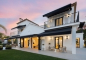 Chalet independiente con terreno en venta en la España, Benahavís, ref: TR308281 foto
