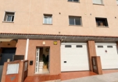 Chalet adosado con terreno en venta en Castellbisbal ref: TR414447 foto
