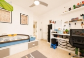 Chalet adosado con terreno en venta en Castellbisbal ref: TR414447 foto