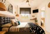 Chalet adosado con terreno en venta en Castellbisbal ref: TR414447 foto