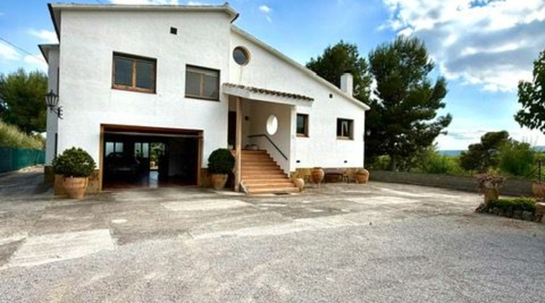 Барселона - les Cases Noves - 366m2