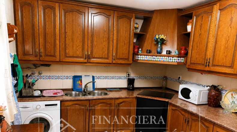 Seville - Алькала-де-Гуадаира - 203m2