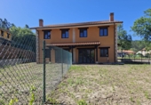 Chalet independiente con terreno en venta en la España, Cabezón de la Sal, ref: TR414690 foto