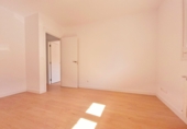 Chalet independiente con terreno en venta en la España, Cabezón de la Sal, ref: TR414690 foto