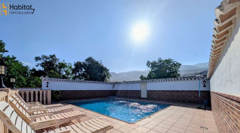 Granada - Loja - 448m2