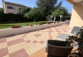 Chalet independiente con terreno en venta en Jaén ref: TR414699 foto
