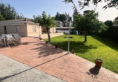Chalet independiente con terreno en venta en Jaén ref: TR414699 foto