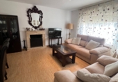 Chalet independiente con terreno en venta en Jaén ref: TR414699 foto