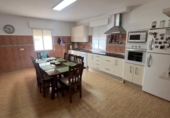 Chalet independiente con terreno en venta en Jaén ref: TR414699 foto