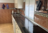 Chalet independiente con terreno en venta en Jaén ref: TR414699 foto