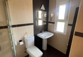 Chalet independiente con terreno en venta en Andújar ref: TR414700 foto