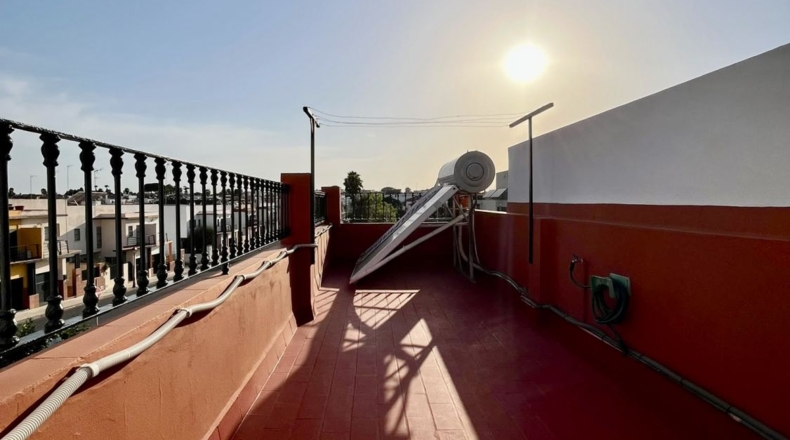 Seville - Castilleja de la Cuesta - 306m2