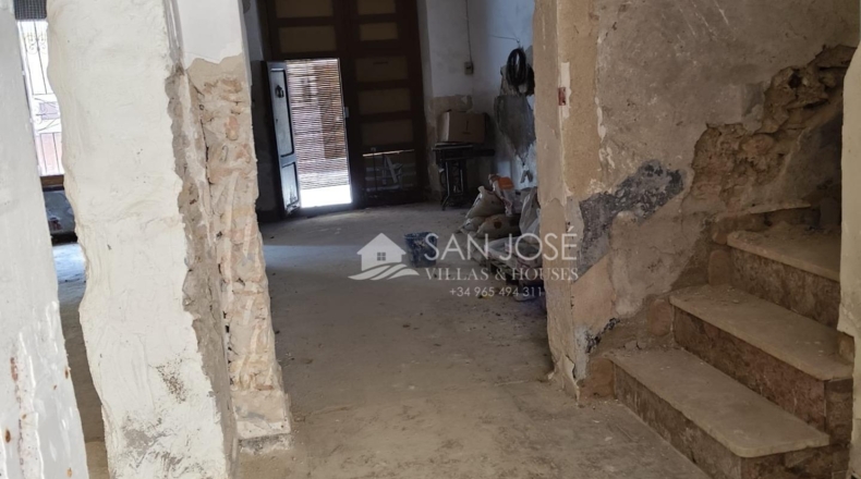 Alicante - Monforte del Cid - 327m2