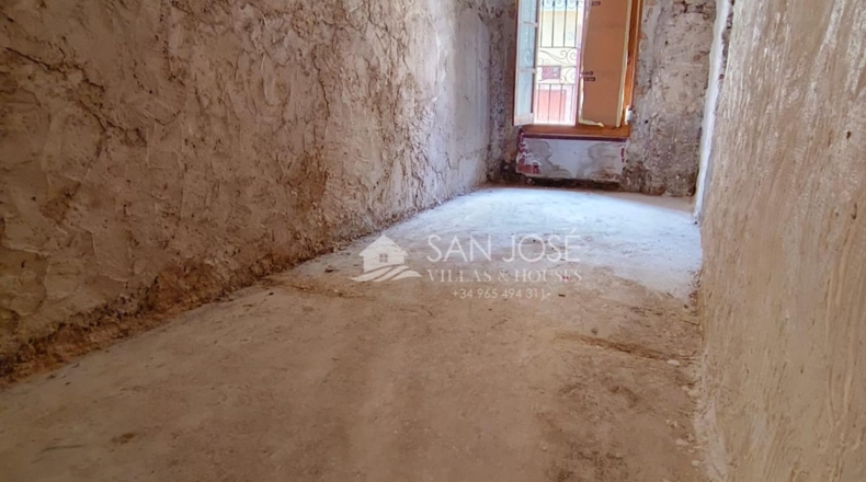 Alicante - Monforte del Cid - 327m2