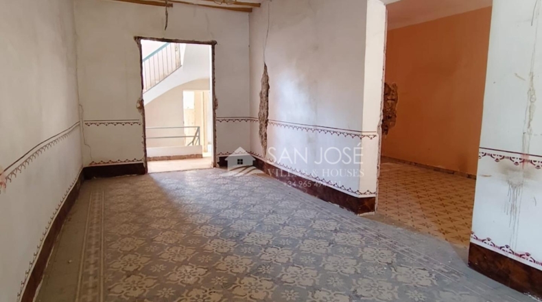 Alicante - Monforte del Cid - 327m2