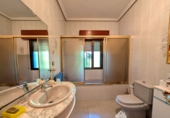 Villa con terreno en venta en la España, Linares, ref: TR312461 foto