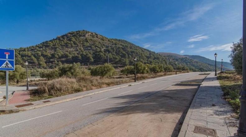 Granada - Nívar - 550m2