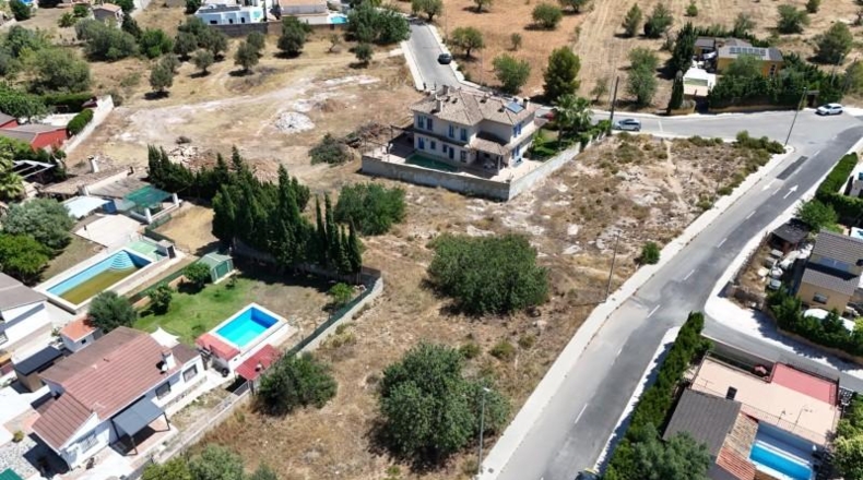 Valencia - Llíria - 605m2