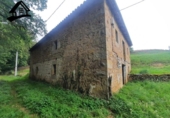 Chalet independiente con terreno en venta en la España, Villacarriedo, ref: TR414750 foto