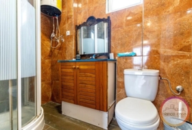 Midón 1407&nbsp;m²