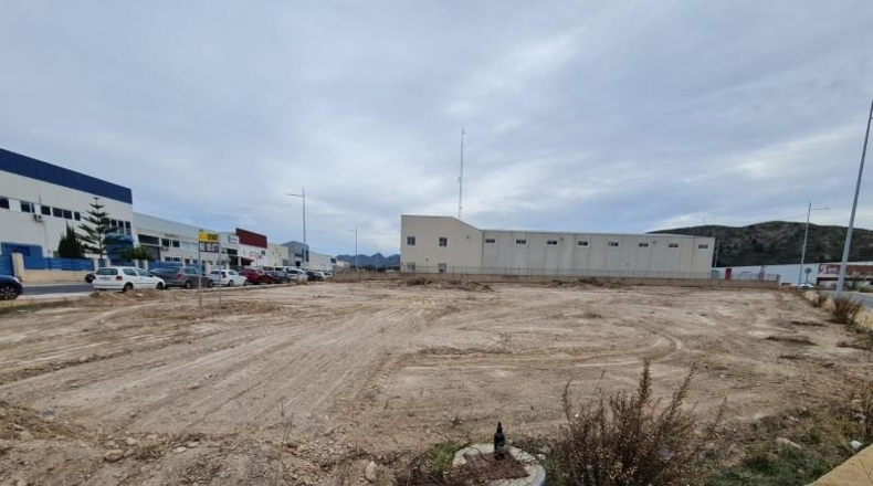 Alicante - Elda - 2338m2