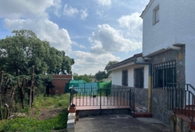 Escalona 1017&nbsp;m²