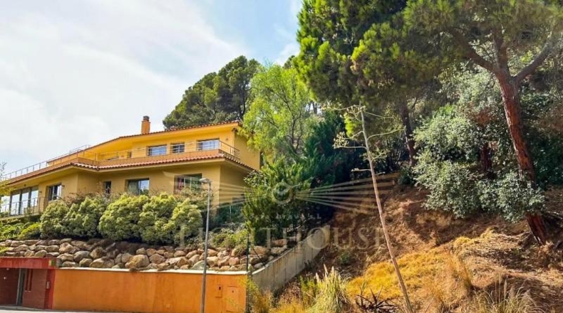 Gerona - Lloret de Mar - 748m2
