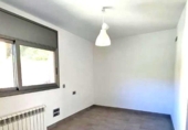 Casa de pueblo en venta en la España, Madrid, ref: TR414824 foto