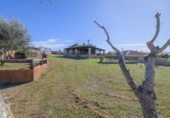 Chalet independiente con terreno en venta en la España, Fonollosa, ref: TR351252 foto