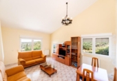 Chalet independiente con terreno en venta en la España, Estación de El Espinar, ref: TR414830 foto