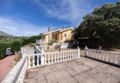 Chalet independiente con terreno en venta en la España, Estación de El Espinar, ref: TR414830 foto