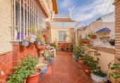 Chalet independiente con terreno en venta en la España, Ogíjares, ref: TR414842 foto