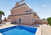 Casa de pueblo en venta en la España, Orihuela, ref: TR414852 foto