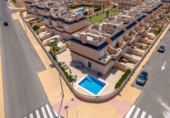 Casa de pueblo en venta en la España, Orihuela, ref: TR414852 foto