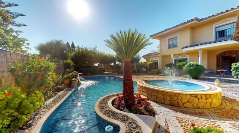 Cordova - Encinarejo de Córdoba - 1008m2