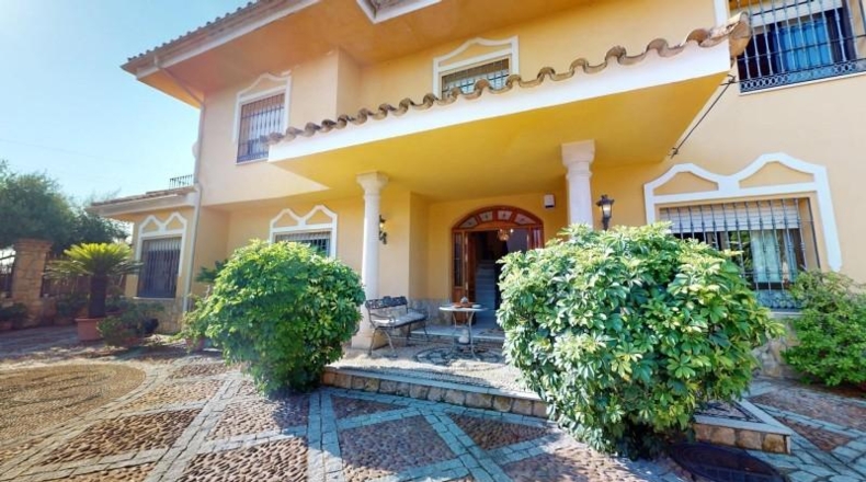 Cordova - Encinarejo de Córdoba - 1008m2