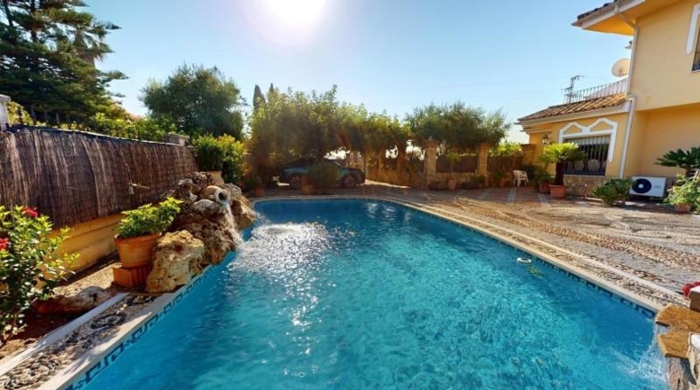 Cordova - Encinarejo de Córdoba - 1008m2