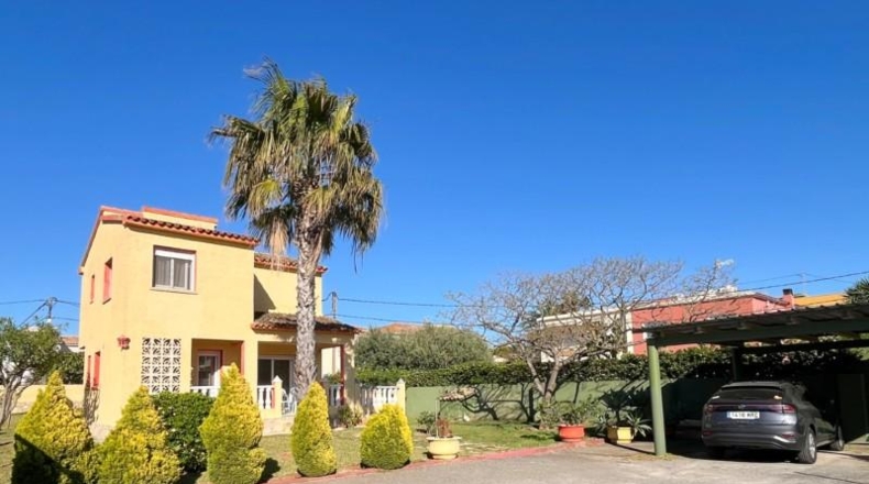 Alicante - Dénia - 725m2