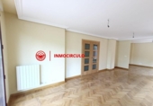 Chalet independiente con terreno en venta en la España, Burgos, ref: TR277058 foto