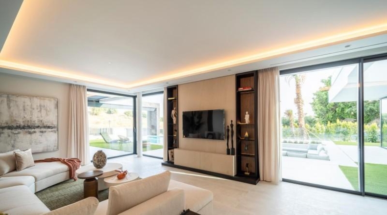 Málaga - Estepona - 1182m2