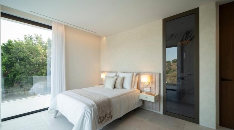 Málaga - Estepona - 1182m2
