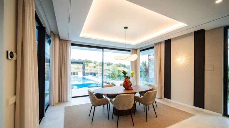 Málaga - Estepona - 1182m2
