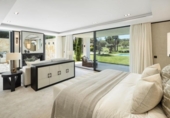 Xalet independent amb terreny en venda a la España, Marbella, ref.: TR326966 foto